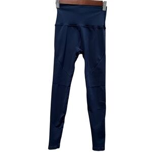 Alphalete Navy Blue Moto  Compression Leggings Women’s Size Small 23” Inseam
